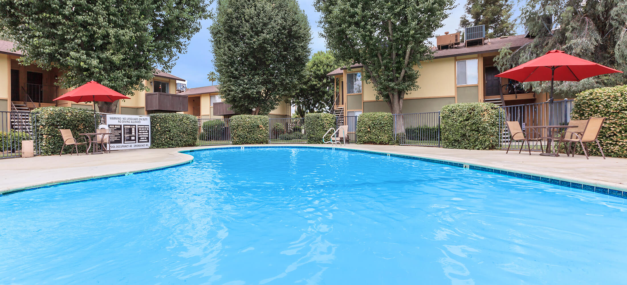 Santa Rosa Apartments in Bakersfield, CA